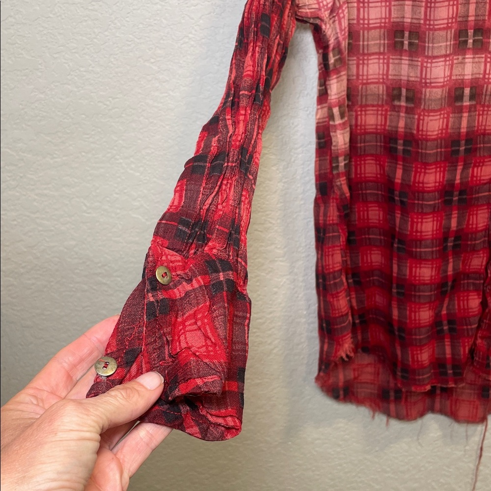 Free People One Lightweight Red Plaid Button-Up Shirt Size M/L - Picture 5 of 9